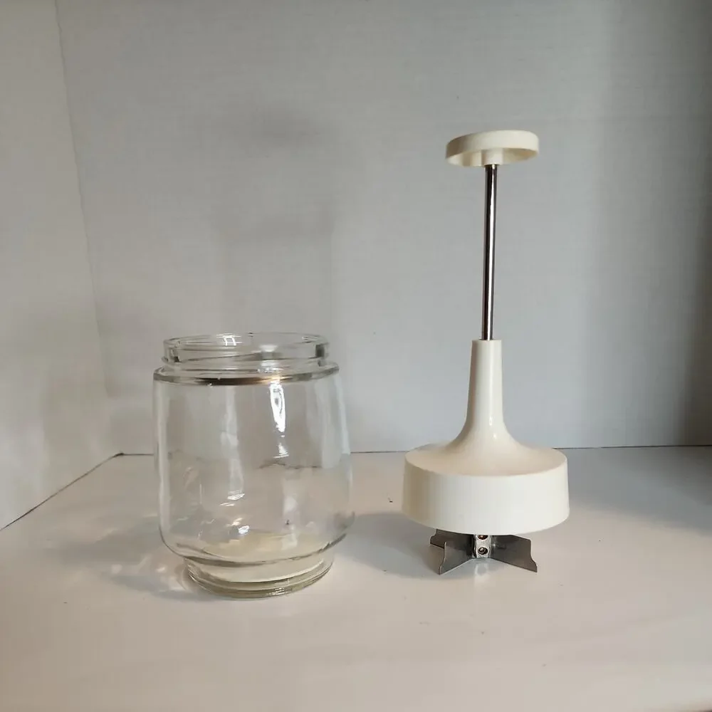 Vtg GEMCO Nut Chopper White Topper Glass Jar Stainless Blade Made in USA